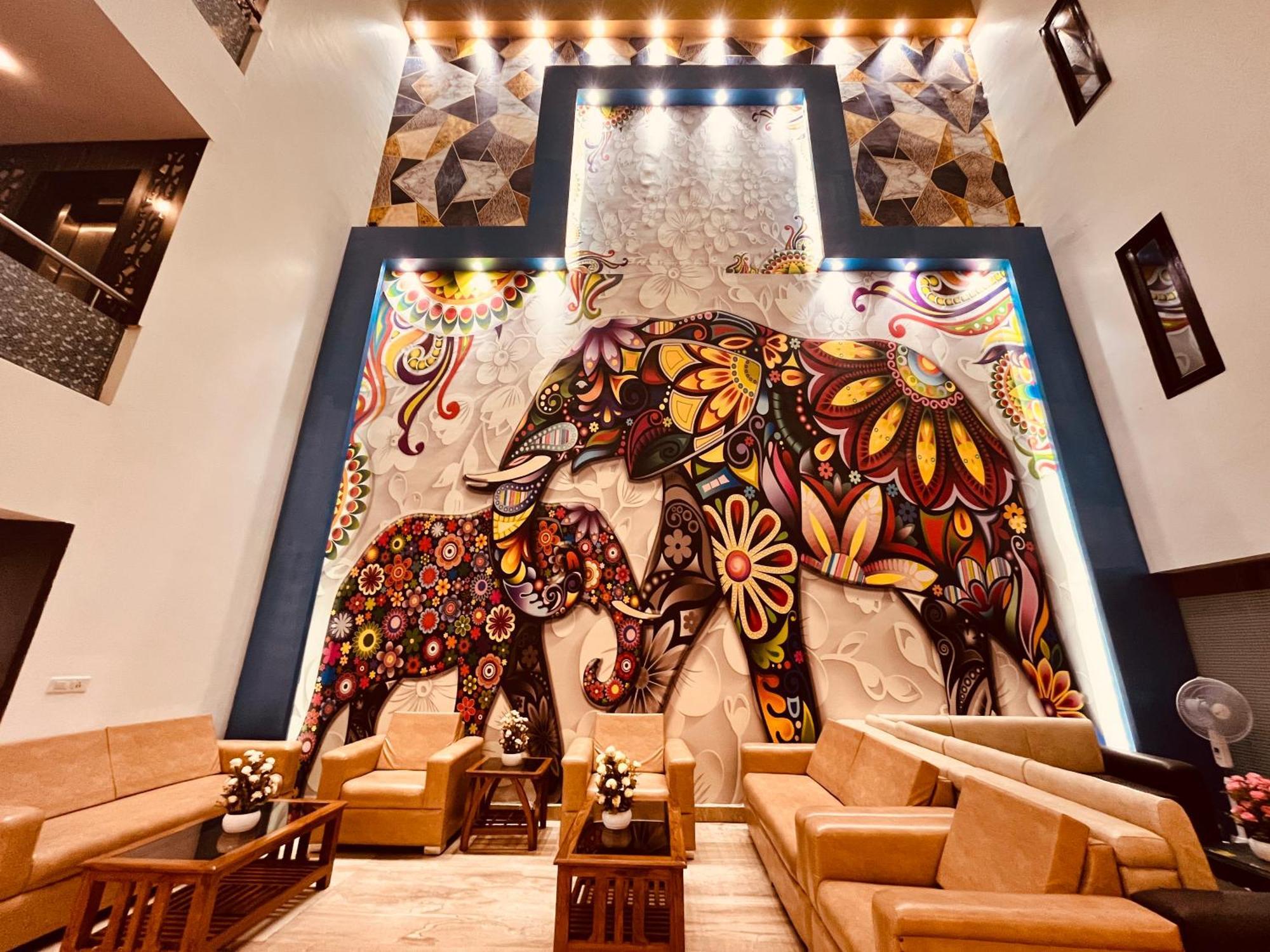 Hotel The Gold Inn - Karol Bagh Delhi Esterno foto