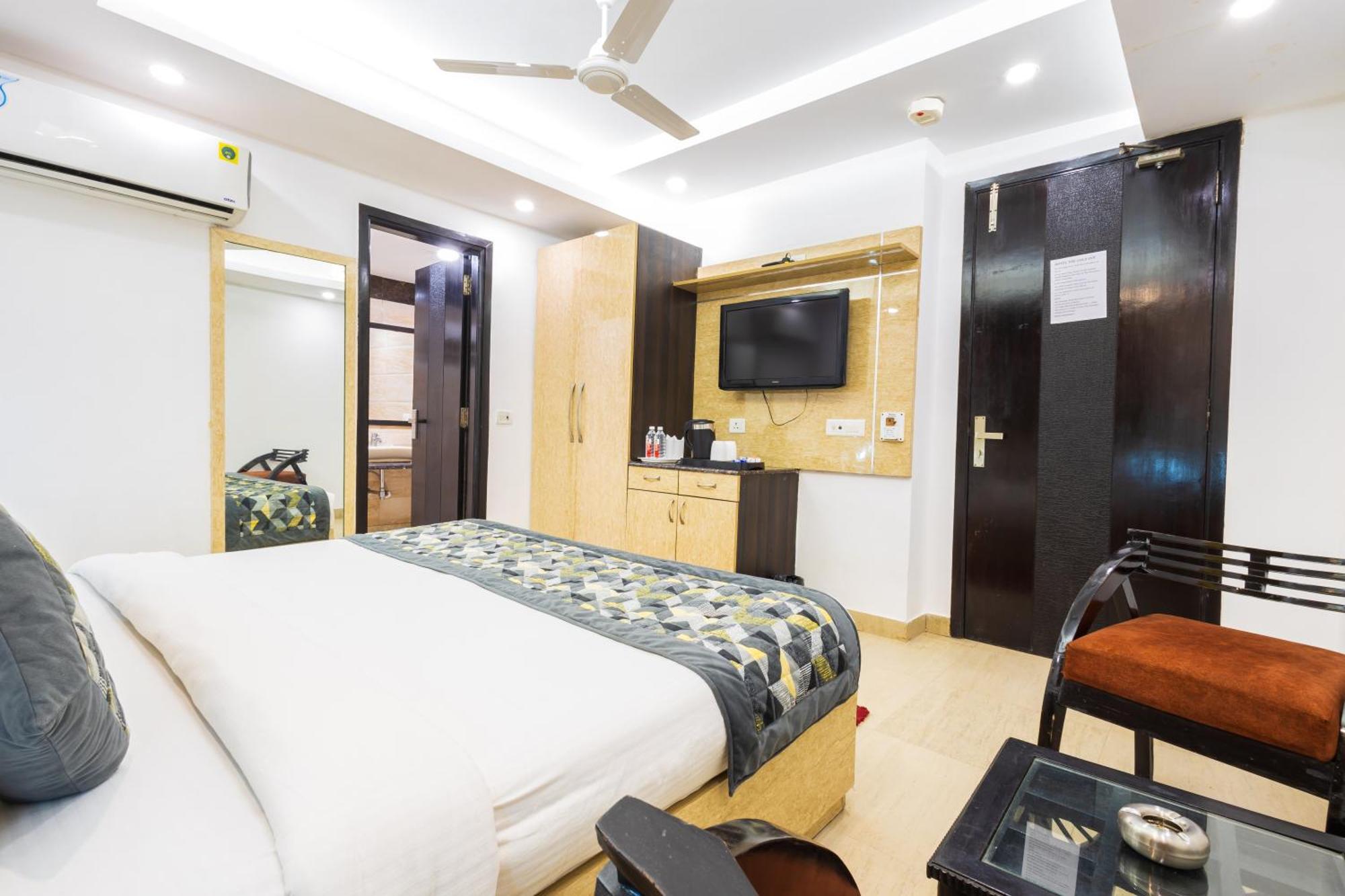 Hotel The Gold Inn - Karol Bagh Delhi Esterno foto