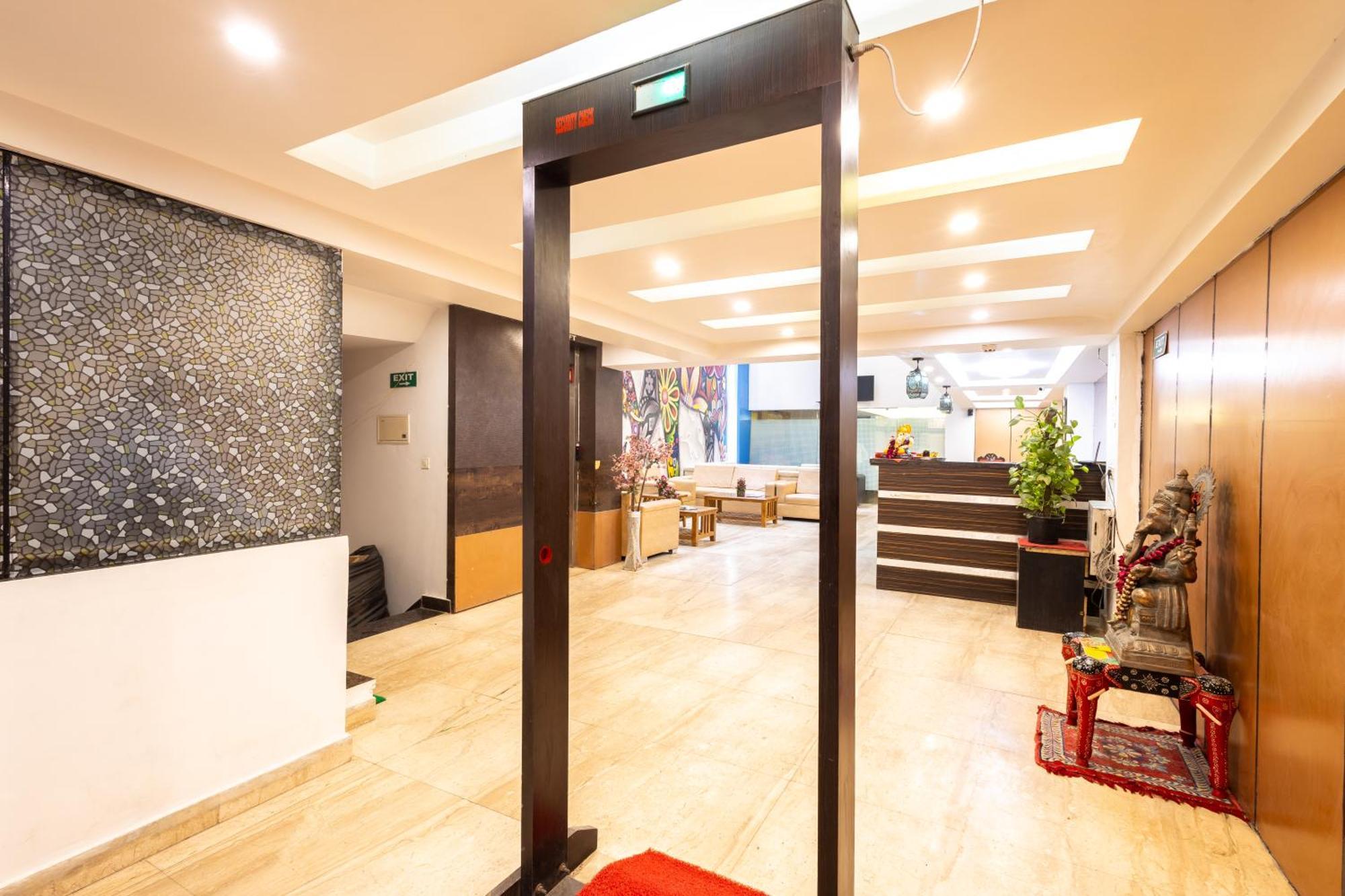 Hotel The Gold Inn - Karol Bagh Delhi Esterno foto